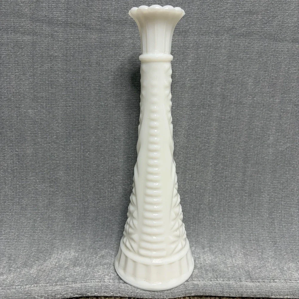 Vintage Anchor Hocking Stars And Bars White Milk Glass Bud Vase 9 Inch